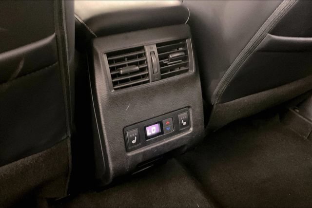 Used 2023 Mitsubishi Outlander SEL FWD image 9