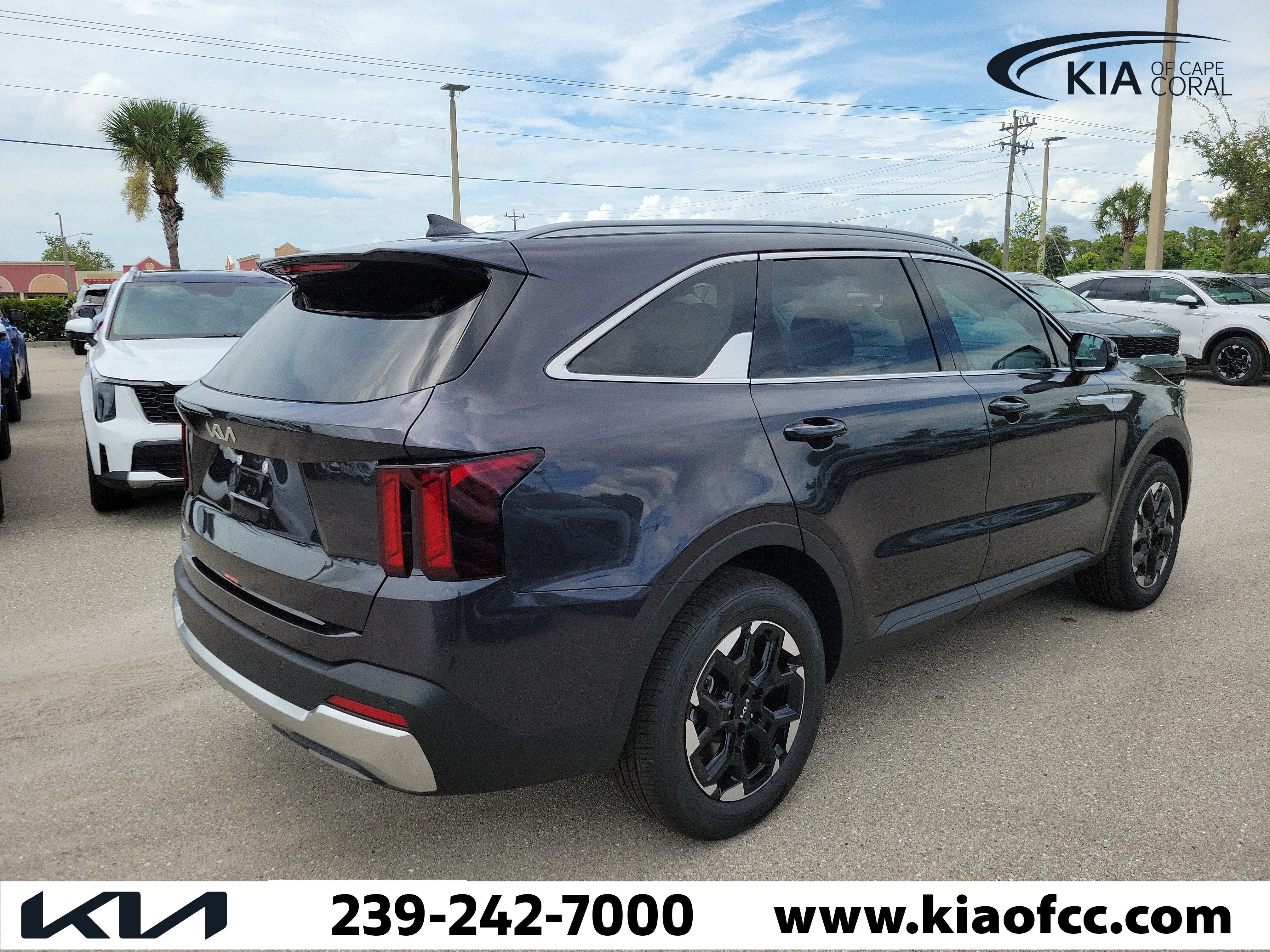 New 2026 Kia Sorento S FWD image 9