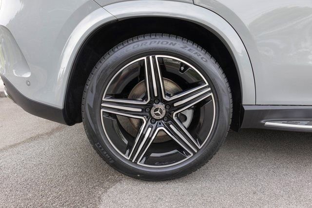 Certified 2025 Mercedes-Benz GLE 580 4MATIC image 10