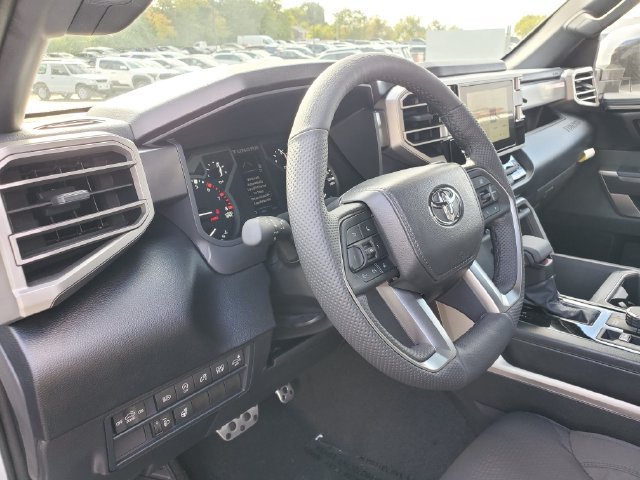 New 2026 Toyota Tundra SR5 w/ TRD Off-Road Package AWD/4WD image 19