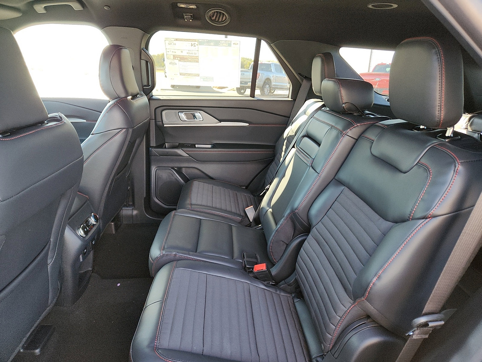 New 2026 Ford Explorer ST-Line w/ Premium Package image 9