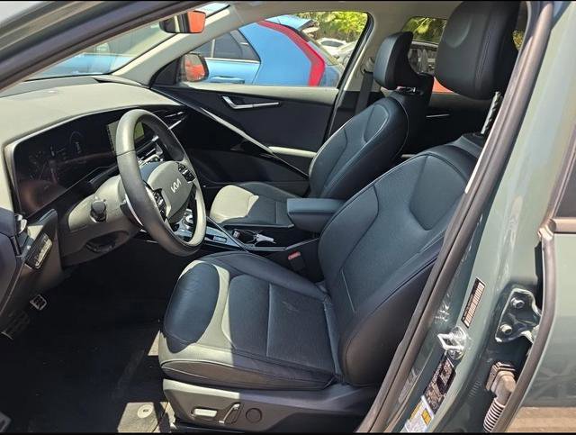 Certified 2024 Kia Niro Wave FWD image 8