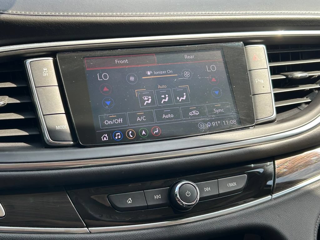 Used 2020 Buick Enclave Essence w/ Sound and Sites Package FWD image 31