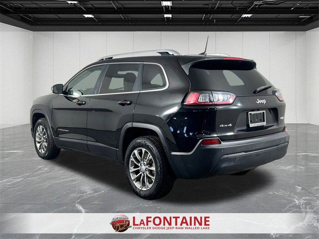 Used 2020 Jeep Cherokee Latitude Plus w/ Comfort/Convenience Group image 3