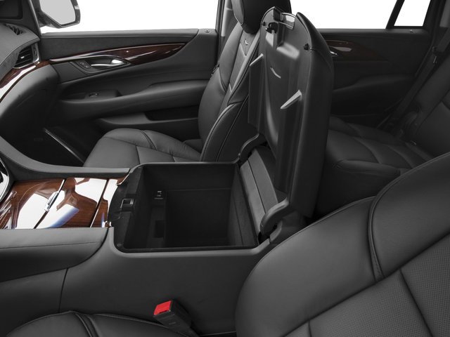 Used 2017 Cadillac Escalade Premium Luxury image 18