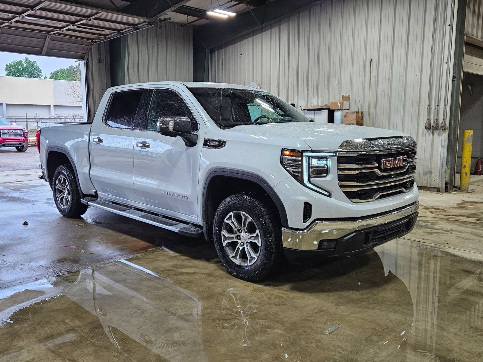 New 2026 GMC Sierra 1500 SLT w/ SLT Convenience Package AWD/4WD image 9