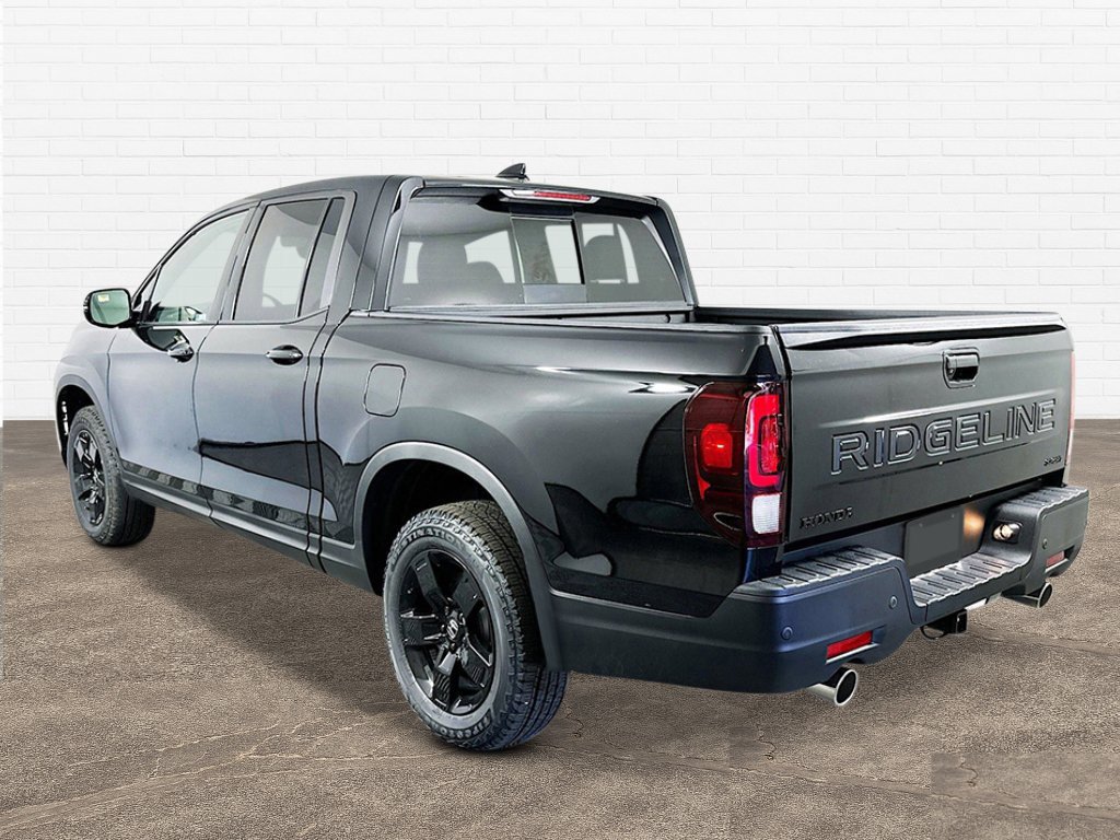 New 2026 Honda Ridgeline Black Edition image 3