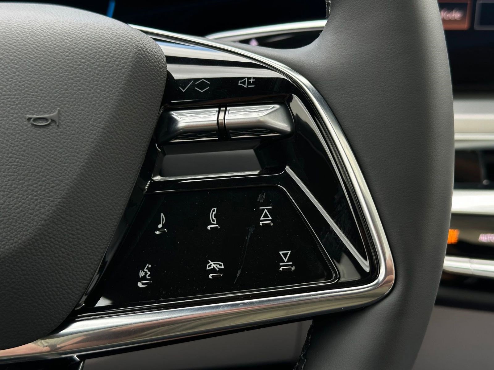 New 2026 Cadillac Lyriq Sport image 24