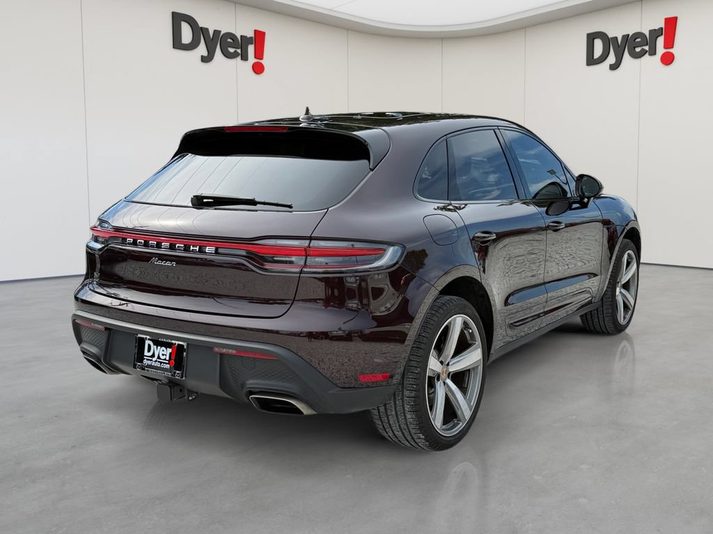 Used 2024 Porsche Macan AWD/4WD image 5