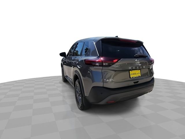 Used 2023 Nissan Rogue S image 7