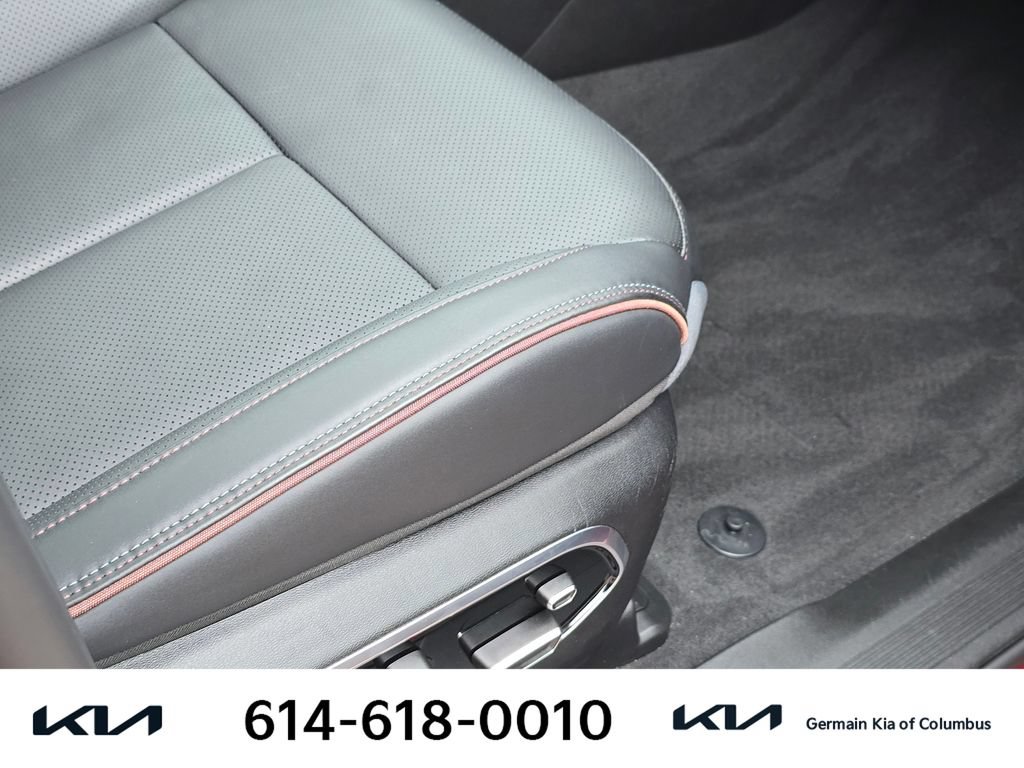 Used 2024 Jeep Wagoneer Launch Edition AWD/4WD image 28