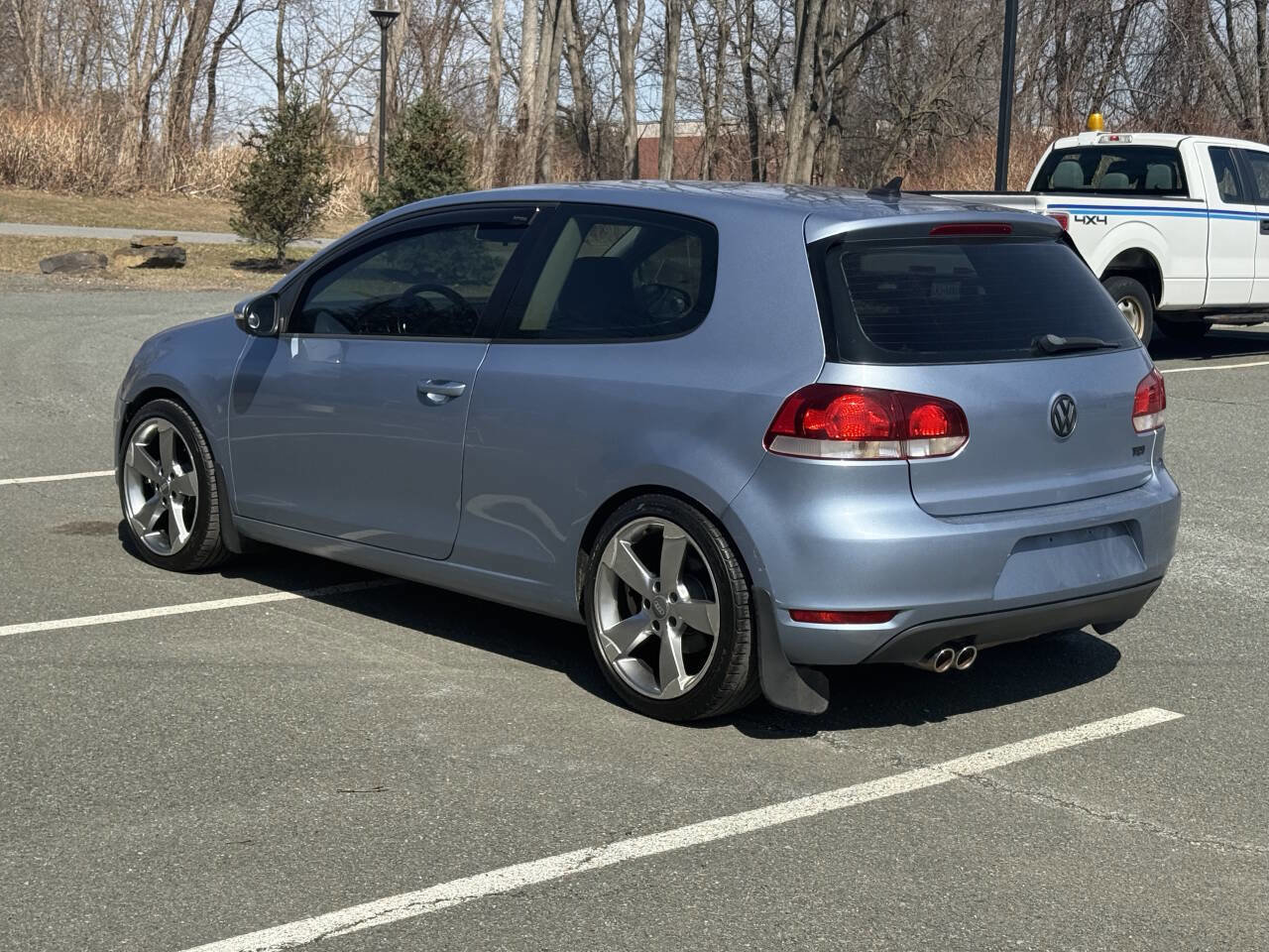 Used 2011 Volkswagen Golf TDI image 5
