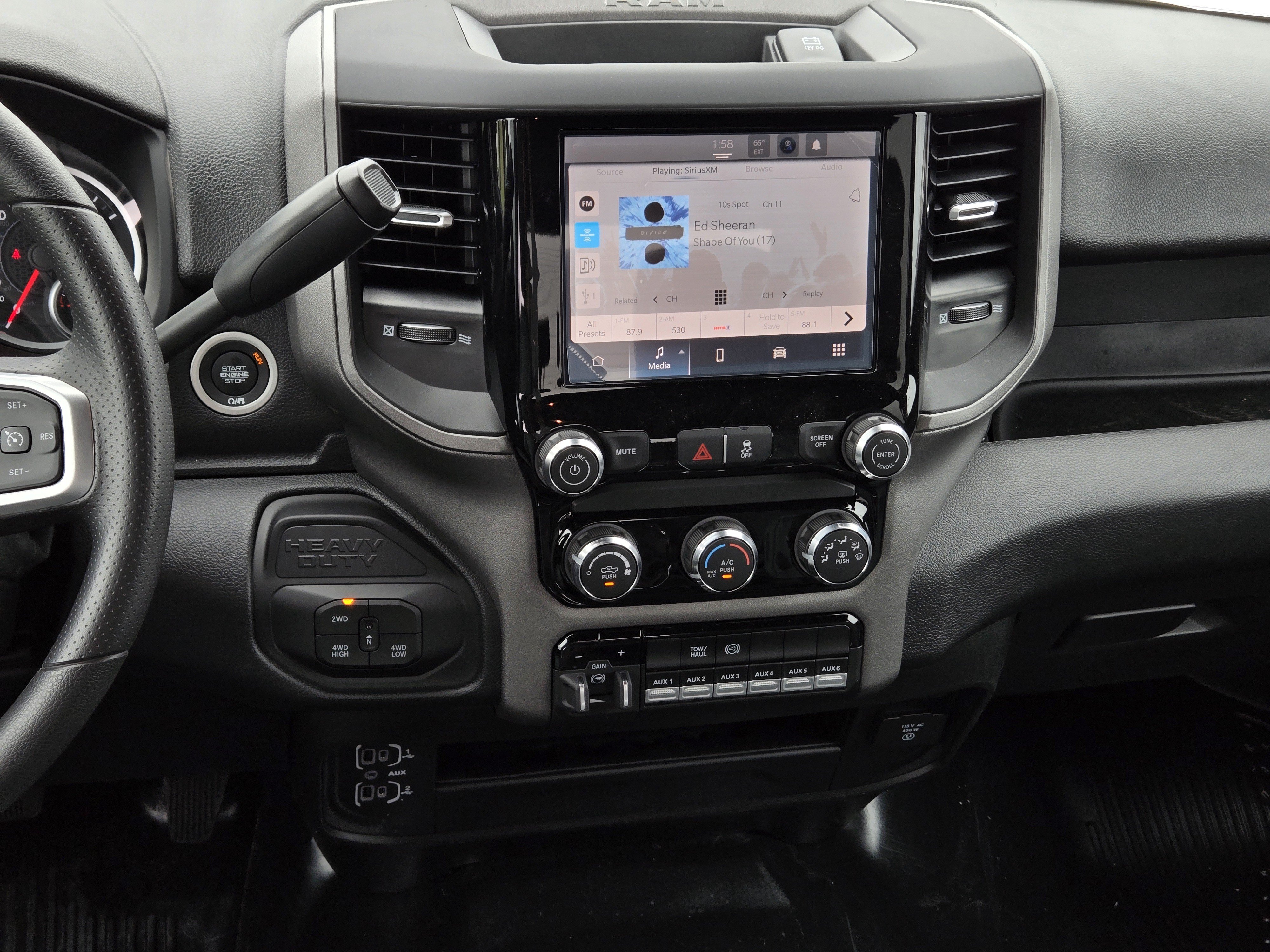 New 2026 RAM 2500 Tradesman w/ Chrome Appearance Group AWD/4WD image 21