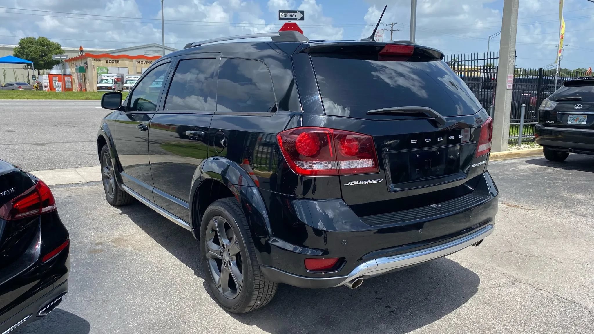 Used 2014 Dodge Journey Crossroad w/ Flexible Seating Group FWD image 6