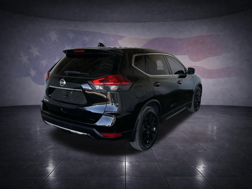 Used 2017 Nissan Rogue S FWD image 5