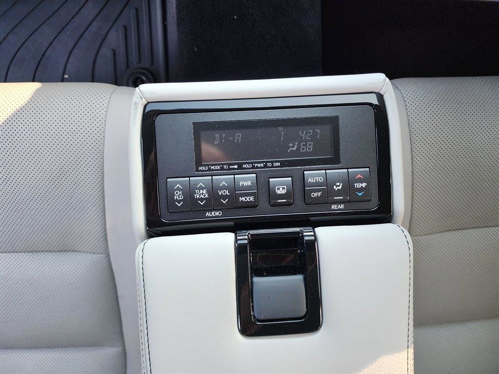 Used 2013 Lexus GS 350 AWD w/ Luxury Pkg w/Cold Weather Pkg image 30