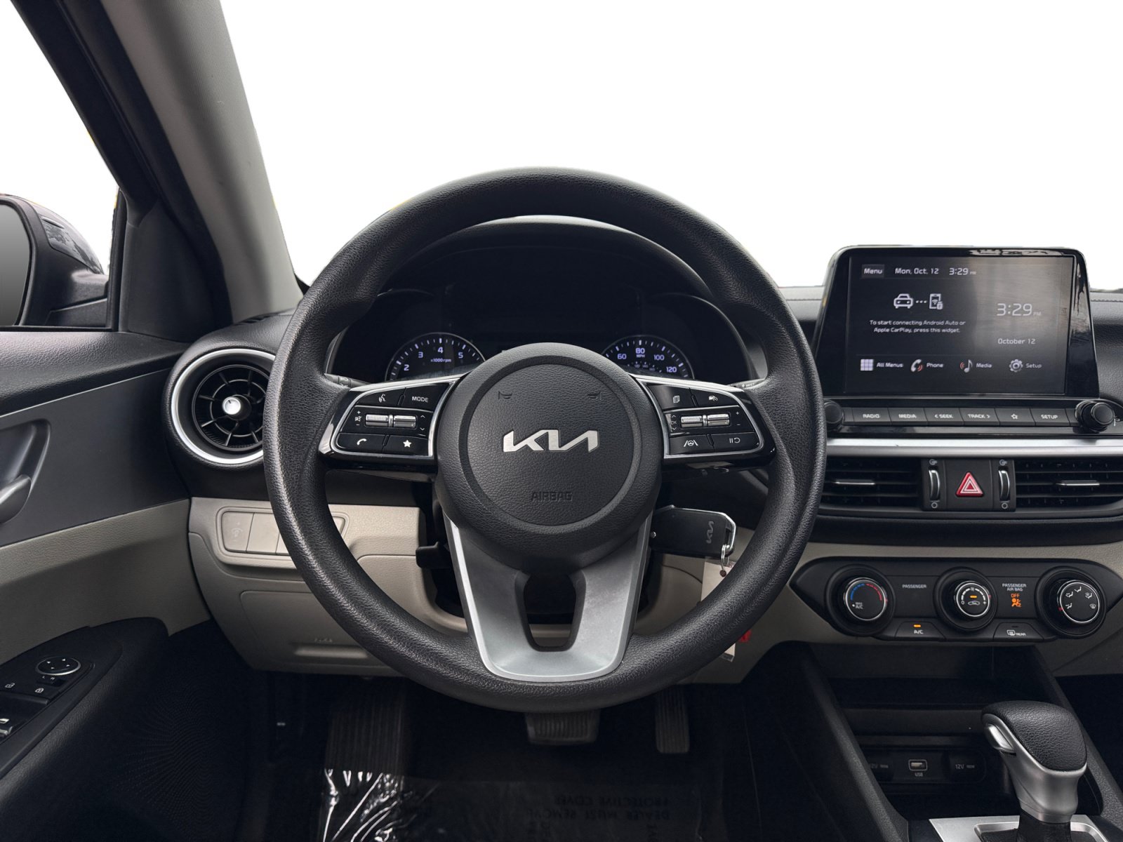 Used 2022 Kia Forte LXS FWD image 12