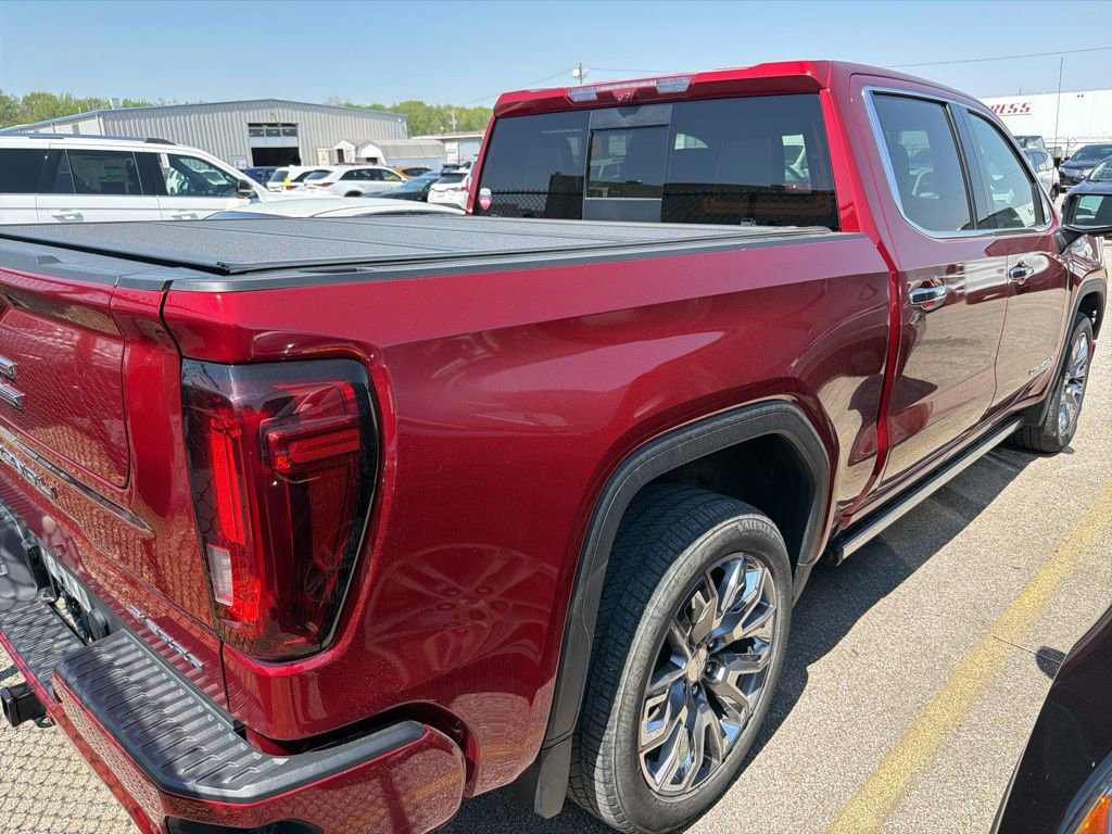 Used 2024 GMC Sierra 1500 Denali image 7