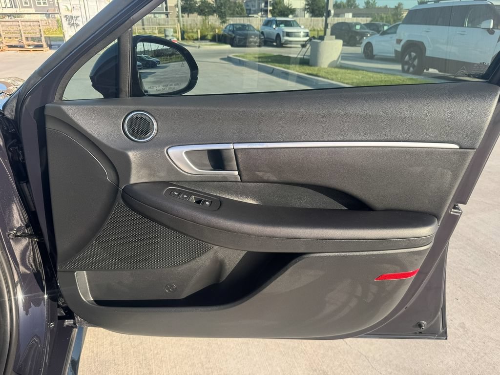 Used 2024 Hyundai Sonata SEL w/ Convenience Package FWD image 24