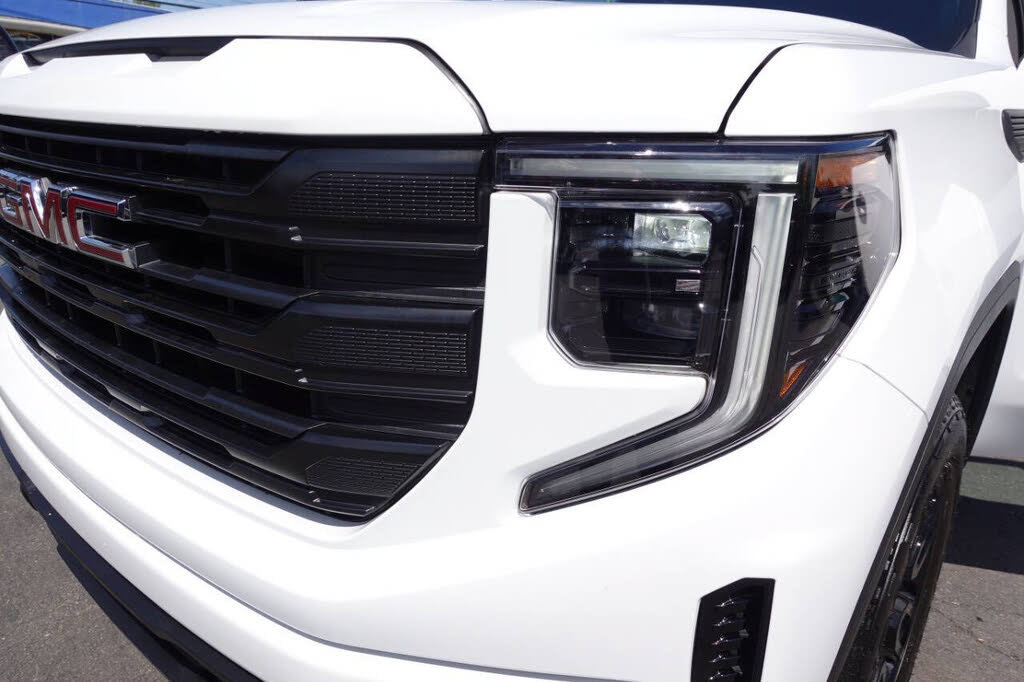 Used 2024 GMC Sierra 1500 Pro w/ Graphite Edition AWD/4WD image 54