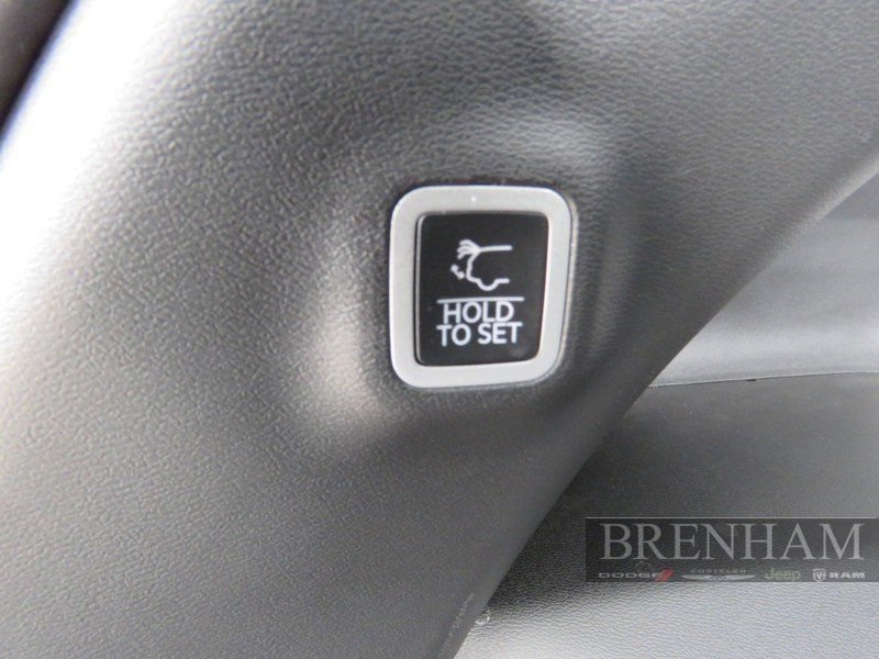 Used 2025 Jeep Wagoneer S Limited w/ Comfort Package AWD/4WD image 16