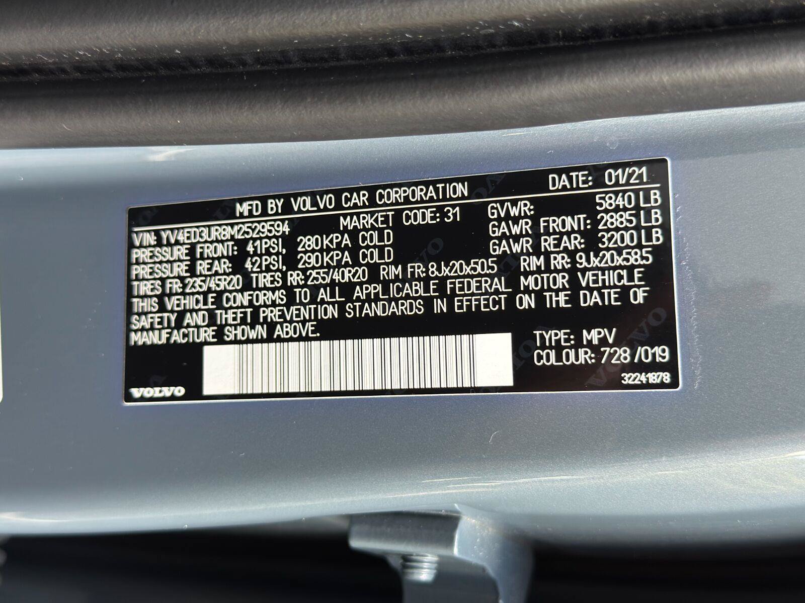 Used 2021 Volvo XC40 P8 Recharge w/ Advanced Package AWD/4WD image 45