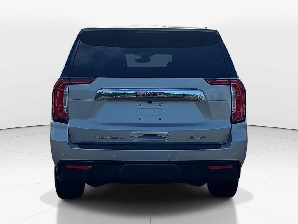 Used 2022 GMC Yukon XL SLE w/ Gmc Pro Safety Plus Package RWD image 7