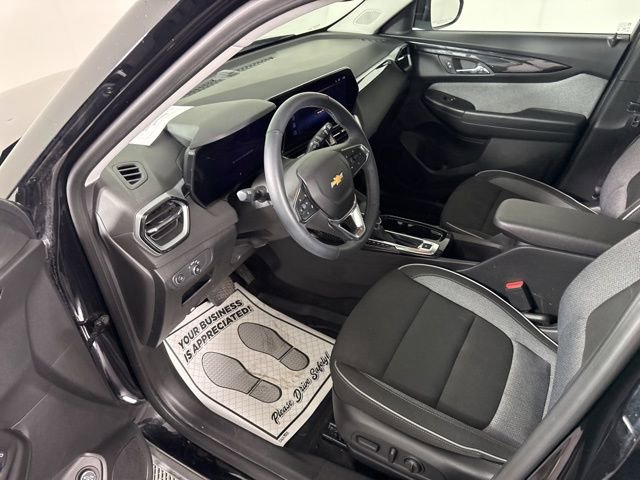 Used 2024 Chevrolet TrailBlazer LT w/ Convenience Package image 26