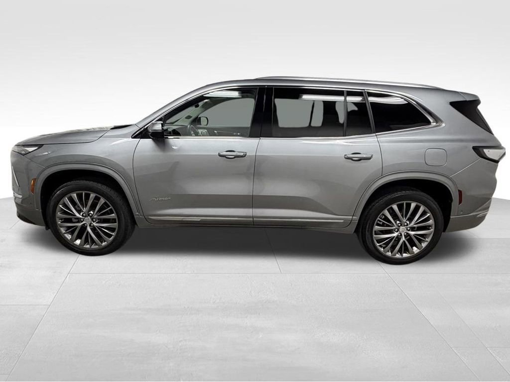 Certified 2025 Buick Enclave Avenir w/ Super Cruise Package FWD image 4
