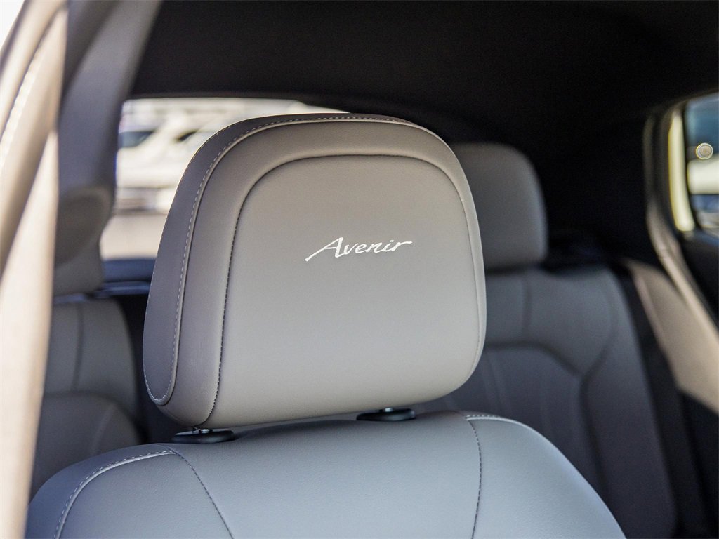 Certified 2025 Buick Envista Avenir image 15