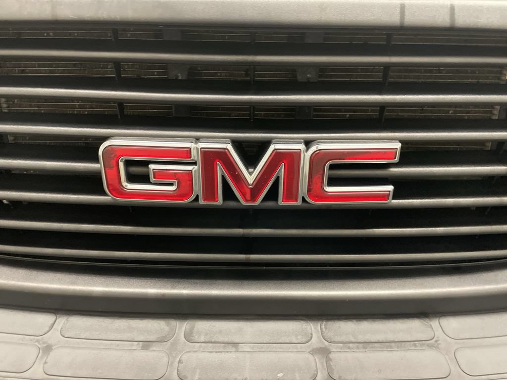 Used 2017 GMC Savana 2500 RWD image 21