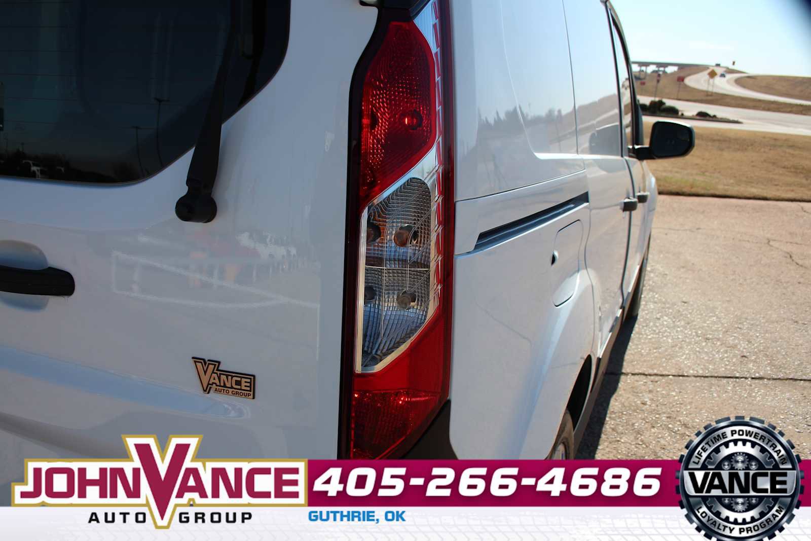 Used 2023 Ford Transit Connect XL image 12