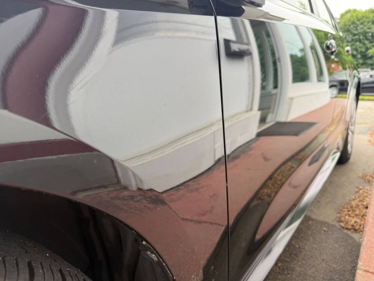 Used 2020 Toyota Corolla LE FWD image 25