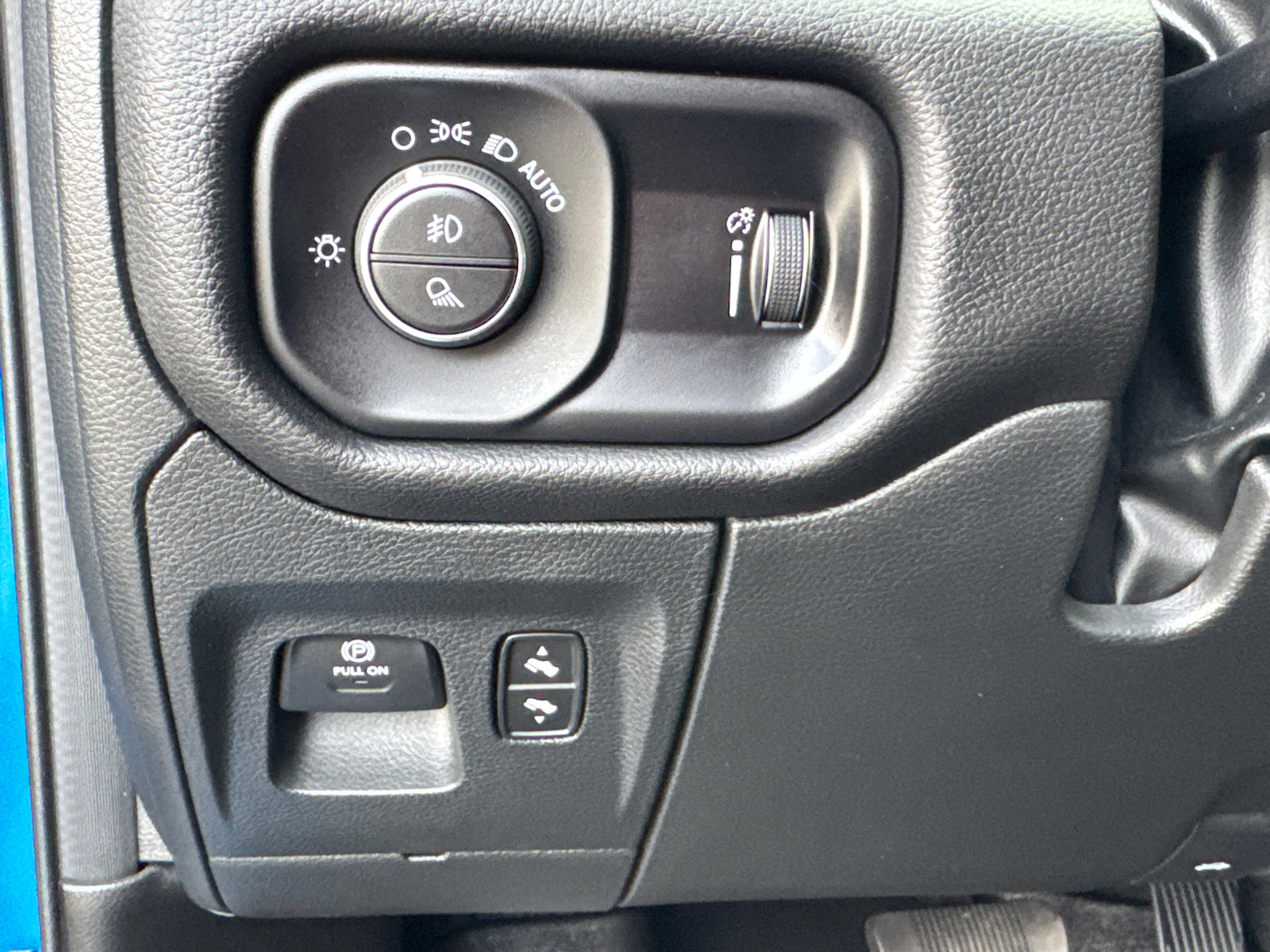 Used 2025 RAM 1500 Big Horn AWD/4WD image 18