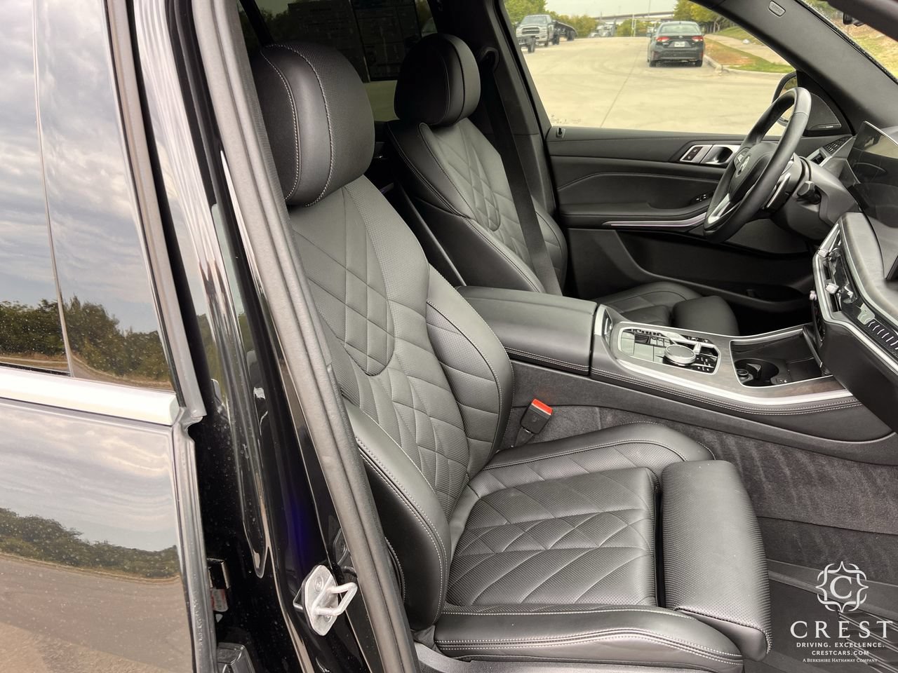 Used 2024 BMW X5 xDrive40i w/ Premium Package AWD/4WD image 27