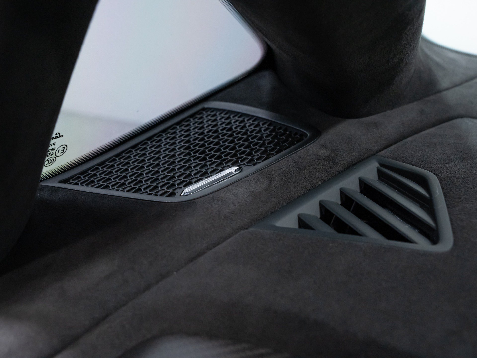 Used 2024 Lamborghini Huracan Tecnica RWD image 43