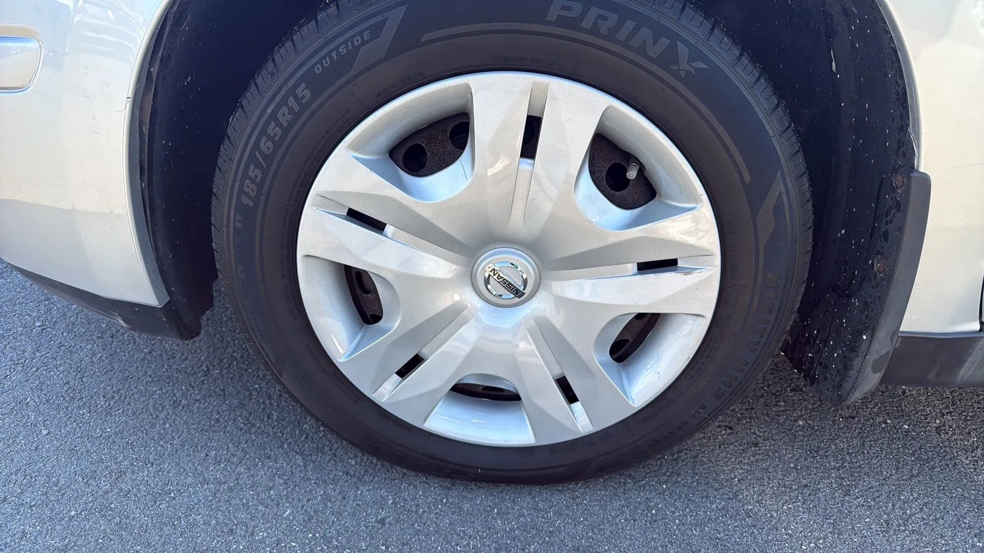 Used 2010 Nissan Versa 1.8 S w/ PWR Plus Pkg image 5