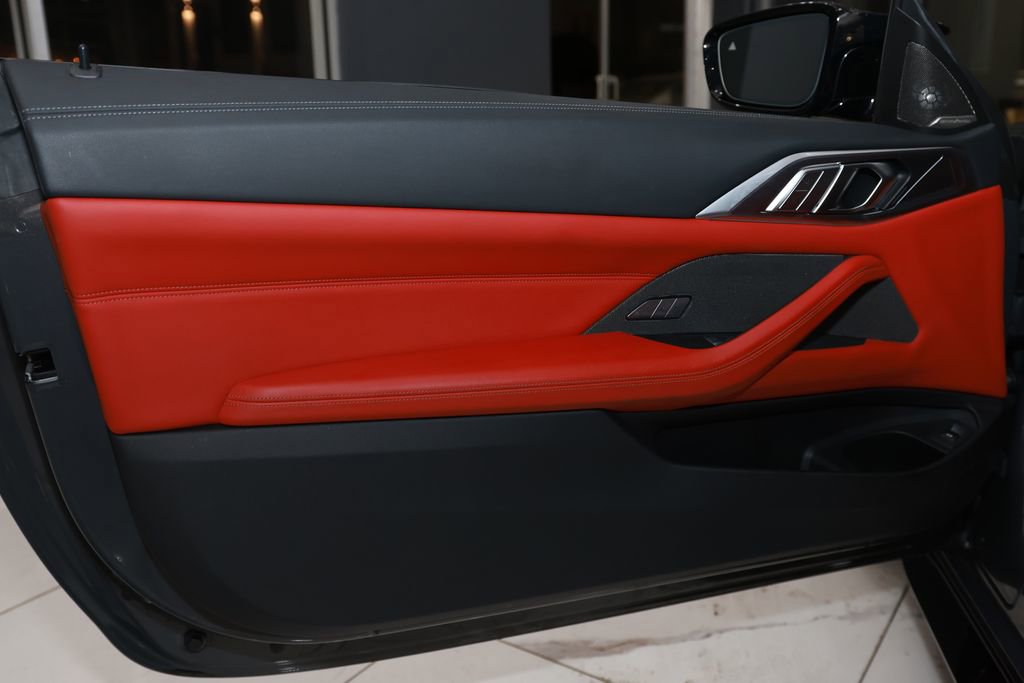 Used 2025 BMW M4 Coupe w/ Executive Package image 12