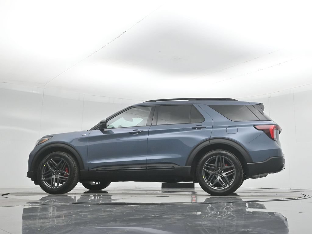 New 2026 Ford Explorer ST-Line w/ ST-Line Street Pack AWD/4WD image 55