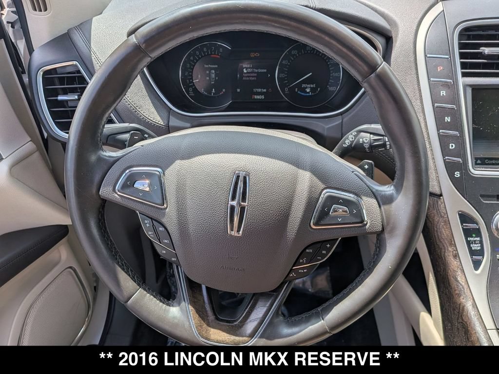 Used 2016 Lincoln MKX Reserve w/ Climate Package AWD/4WD image 21