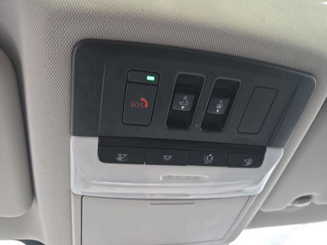 Used 2023 Nissan Rogue SL image 43