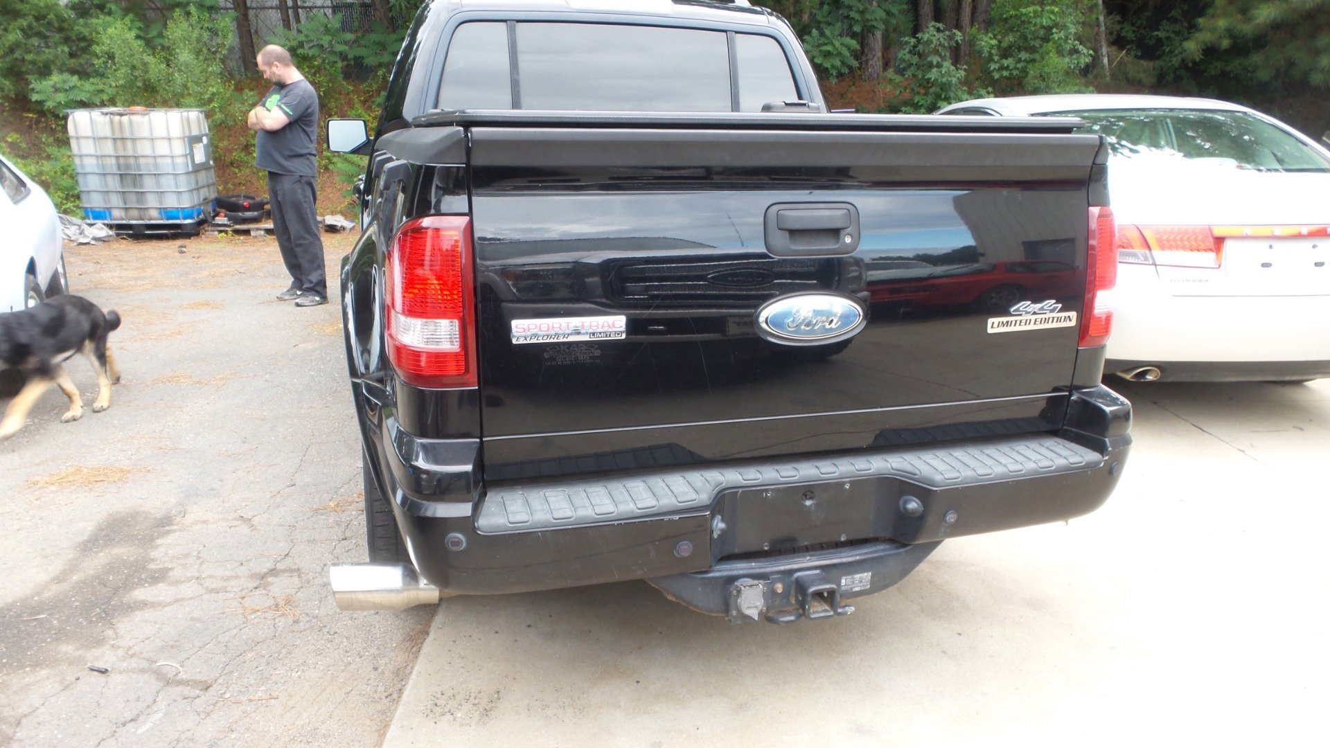 Used 2008 Ford Explorer Sport Trac Limited AWD/4WD image 7