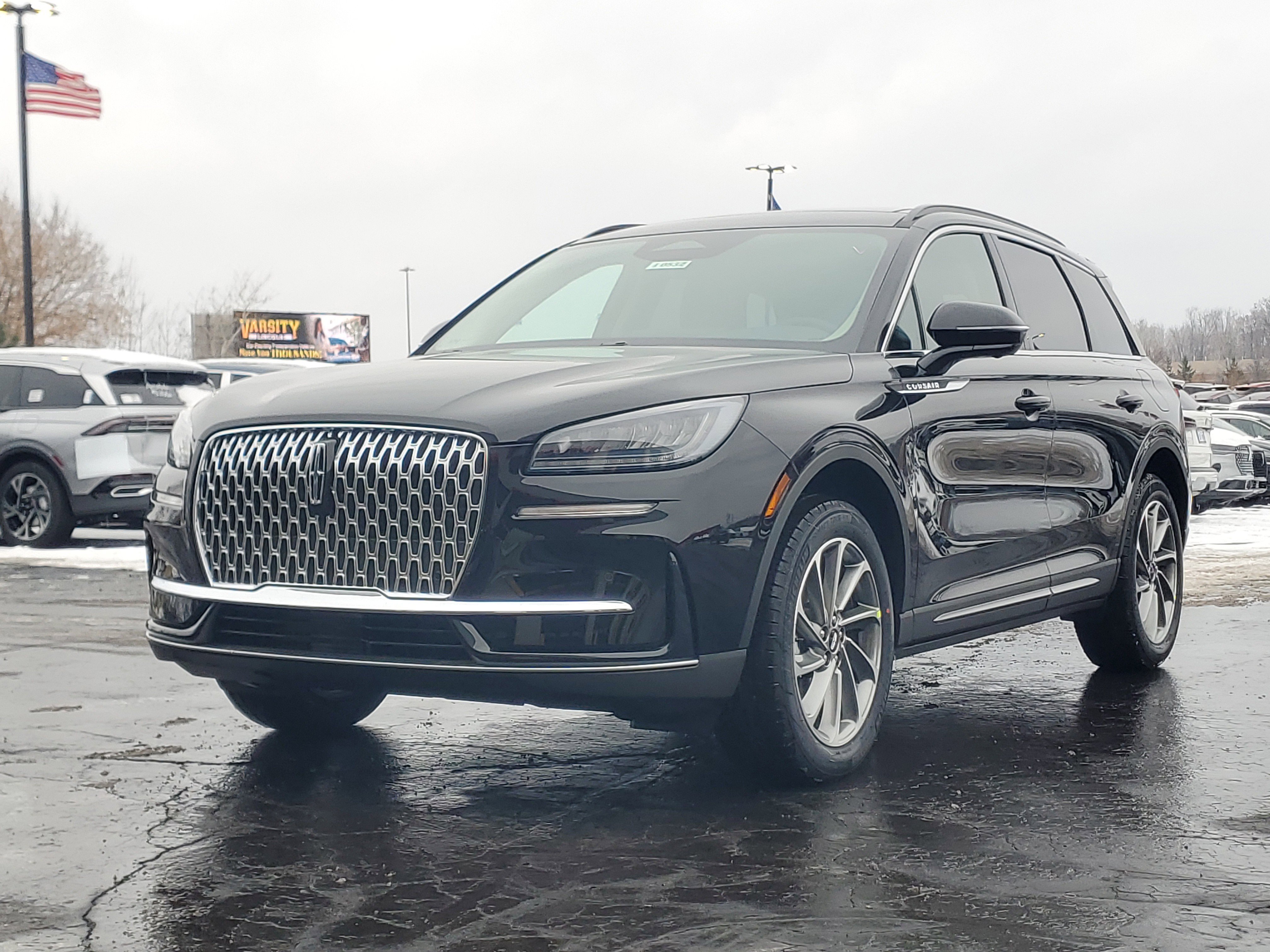 New 2026 Lincoln Corsair Premiere image 2