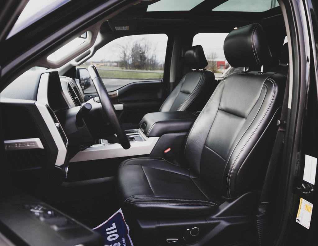 Used 2017 Ford F150 Lariat image 26