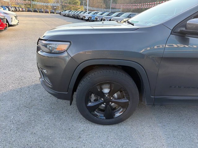 Used 2019 Jeep Cherokee Latitude Plus image 9