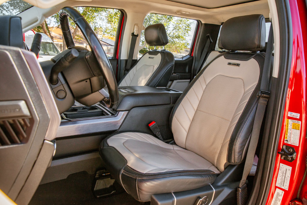 Used 2021 Ford F350 Limited AWD/4WD image 12