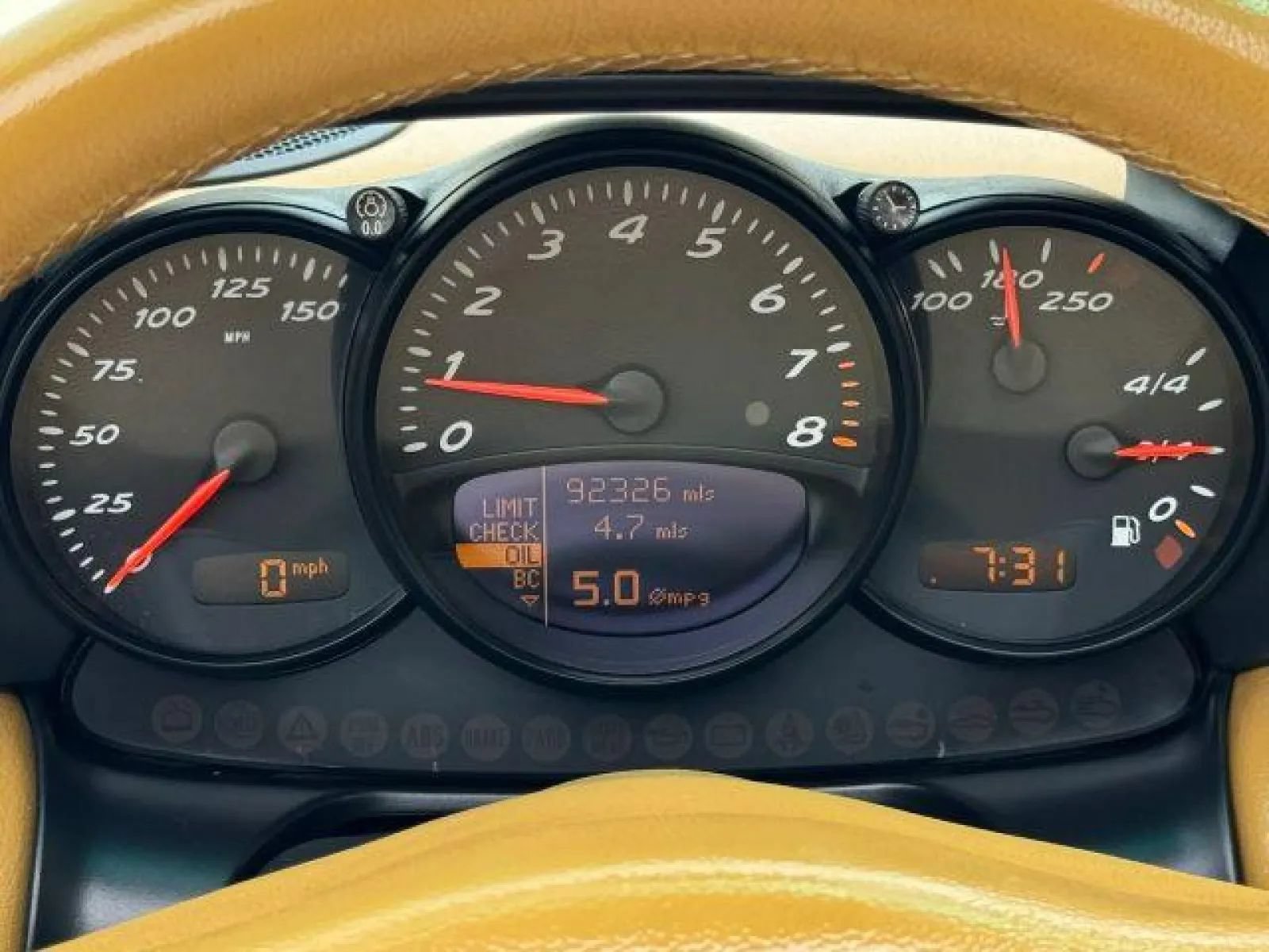 Used 2003 Porsche Boxster RWD image 39