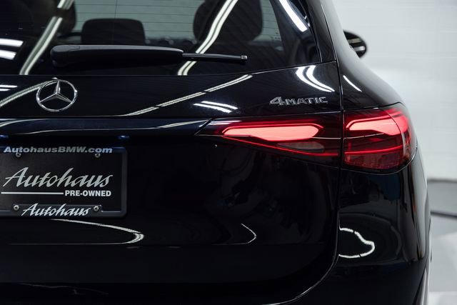 Used 2024 Mercedes-Benz GLC 300 4MATIC image 8