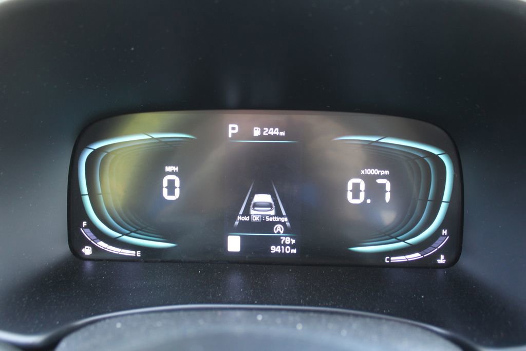 Certified 2025 Kia Soul LX w/ LX Technology Package image 27