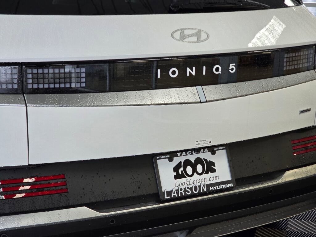 New 2026 Hyundai Ioniq 5 SEL image 13